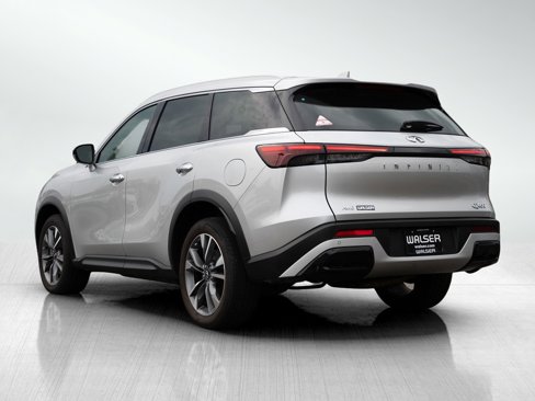 Used 2023 INFINITI QX60 Luxe image 3