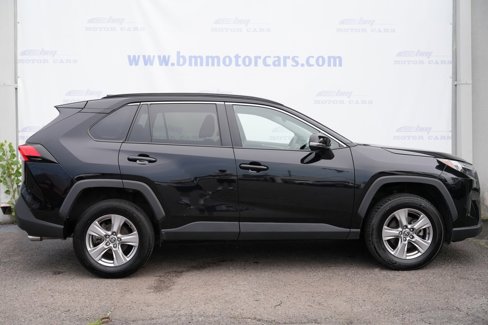 Used 2023 Toyota RAV4 XLE image 7
