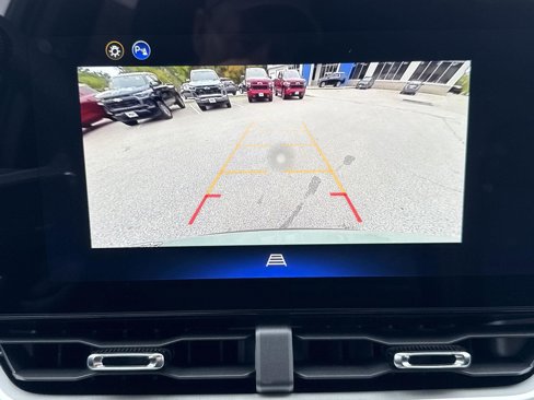 New 2026 Chevrolet Equinox LT w/ Convenience Package II image 21