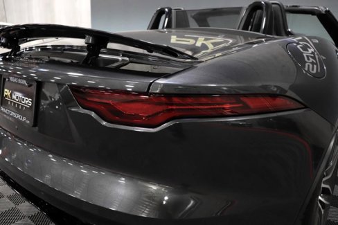 Used 2022 Jaguar F-TYPE R-Dynamic image 9