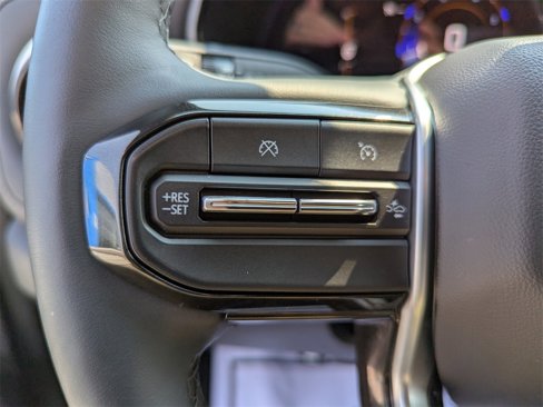 Certified 2023 Chevrolet Colorado LT w/ LT Convenience Package III image 15