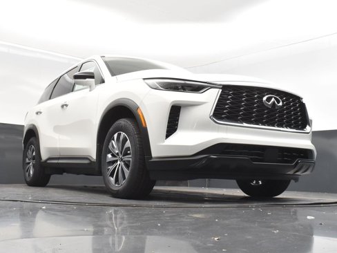 Certified 2025 INFINITI QX60 Pure image 45