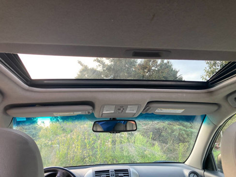 Used 2012 Toyota RAV4 Limited image 8