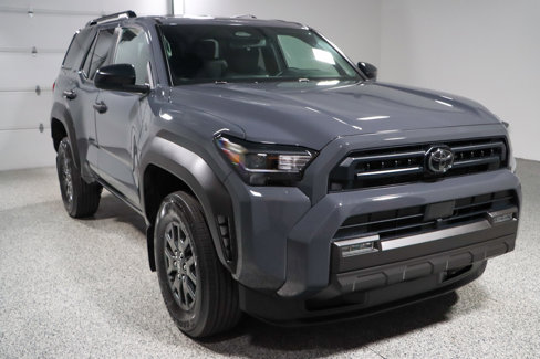 Used 2025 Toyota 4Runner SR5 image 5