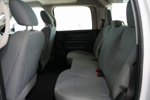 Used 2017 RAM 2500 Tradesman w/ Chrome Appearance Group image 14