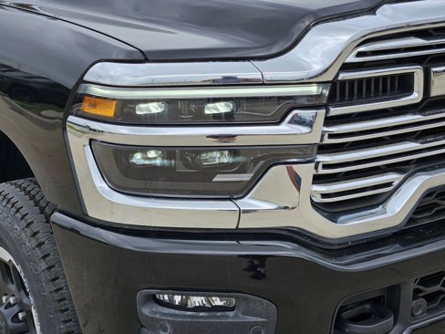 New 2025 RAM 2500 Laramie image 7