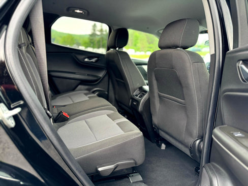 Used 2025 Chevrolet Blazer LT image 24