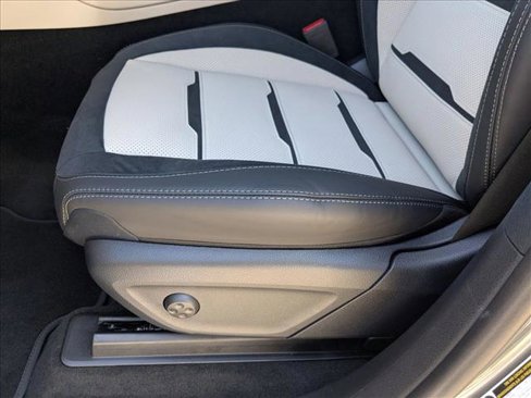 New 2026 Mercedes-Benz GLE 53 AMG 4MATIC Coupe image 4