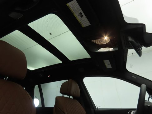 New 2026 BMW ALPINA XB7 image 18