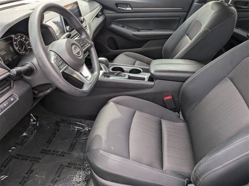 Used 2024 Nissan Altima 2.5 SV image 22