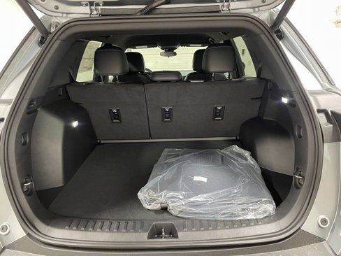 New 2026 Chevrolet Equinox LT w/ Convenience Package II image 24