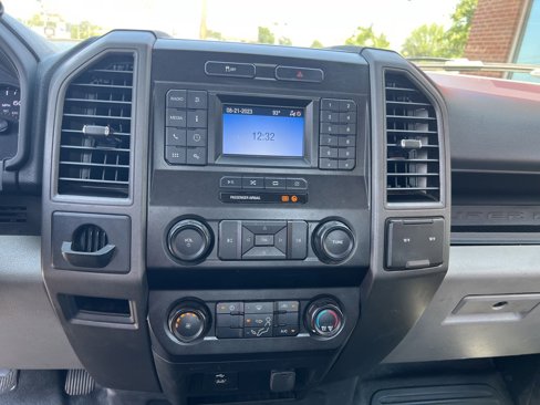 Used 2022 Ford F250 XL image 19