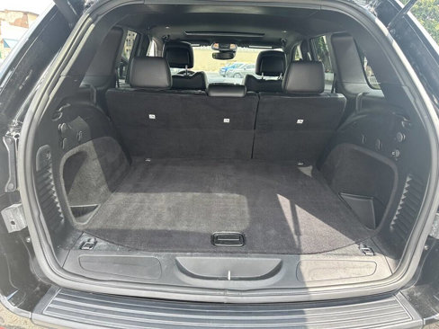 Used 2020 Jeep Grand Cherokee Altitude image 10