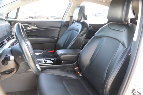 Used 2023 Kia Sportage EX image 14