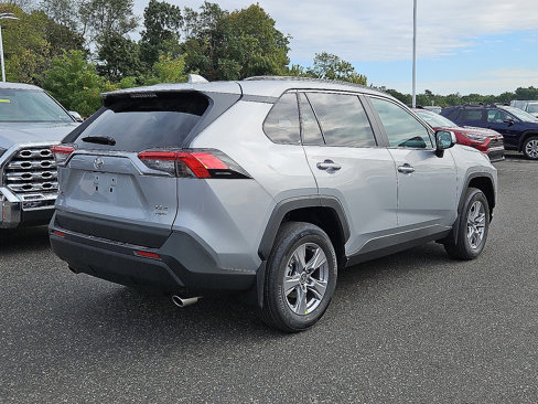 New 2025 Toyota RAV4 XLE image 6
