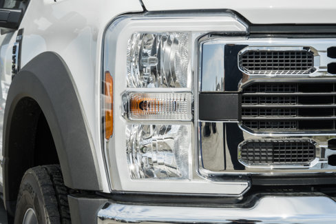 New 2025 Ford F550 4x4 Regular Cab Super Duty image 10