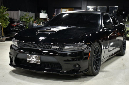 Used 2017 Dodge Charger R/T image 4