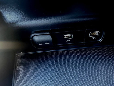 Used 2023 Kia K5 GT-Line image 17
