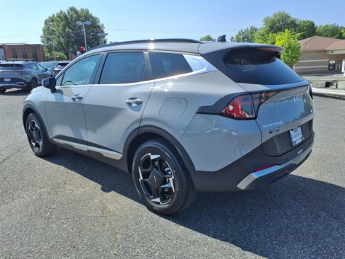 New 2026 Kia Sportage EX image 6
