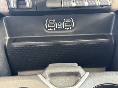 Used 2021 RAM 1500 Laramie image 22