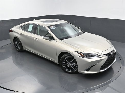 Used 2024 Lexus ES 350 w/ Premium Package image 34