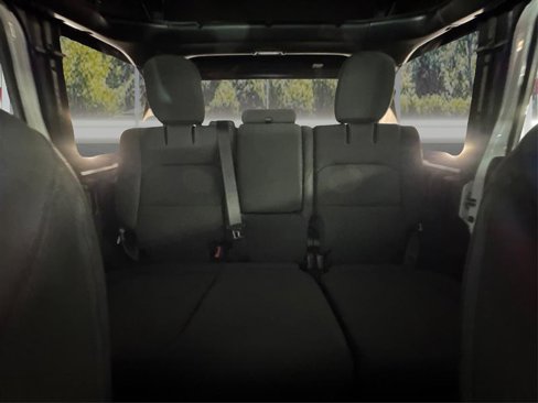 Used 2023 Jeep Wrangler Unlimited w/ 8.4" Radio Group image 15