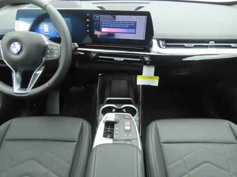 Used 2025 BMW X1 xDrive28i w/ Technology Package image 14