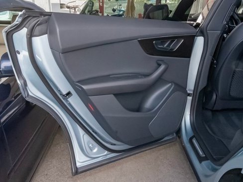 Certified 2025 Audi Q8 Premium image 45