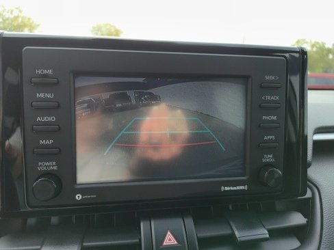 Used 2022 Toyota RAV4 XLE image 22