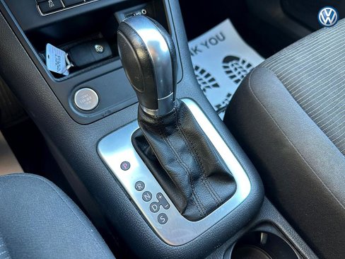 Used 2017 Volkswagen Tiguan Limited image 20