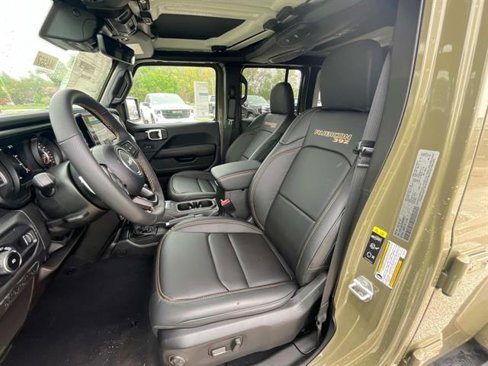 New 2025 Jeep Wrangler Unlimited Rubicon 392 image 8