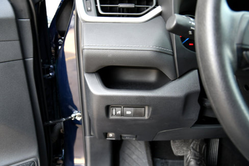 Used 2024 Toyota RAV4 XLE image 8