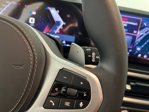 New 2026 BMW X7 M60i image 27