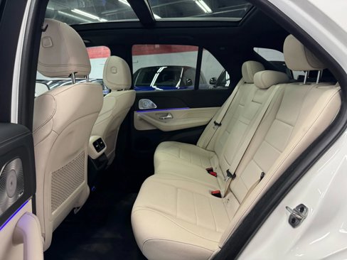 Used 2024 Mercedes-Benz GLE 350 4MATIC image 15