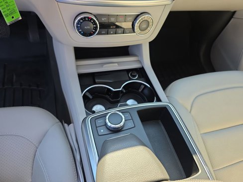 Used 2013 Mercedes-Benz ML 350 4MATIC image 31