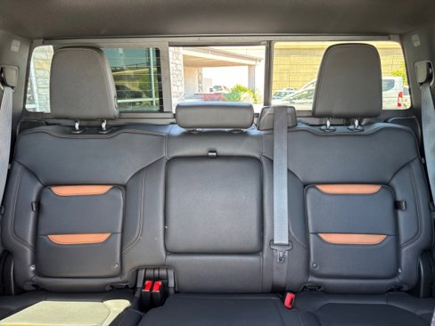 Used 2022 GMC Sierra 1500 AT4 image 23