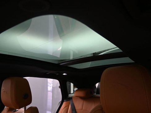 New 2025 Jaguar F-PACE R-Dynamic S image 25