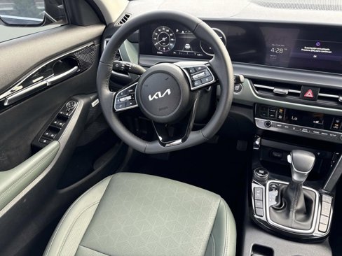 Used 2024 Kia Seltos SX w/ SX Sunroof Package image 14