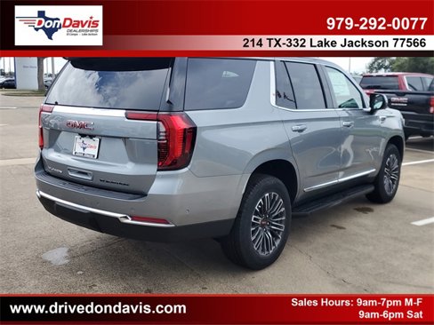 New 2026 GMC Yukon Elevation image 3