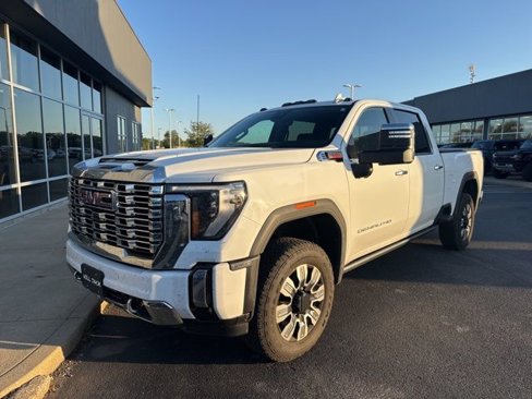 Used 2025 GMC Sierra 2500 Denali w/ Denali Reserve Package image 2