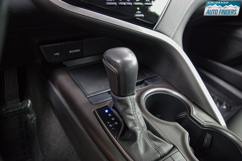 Used 2022 Toyota Camry SE w/ Convenience Package image 18