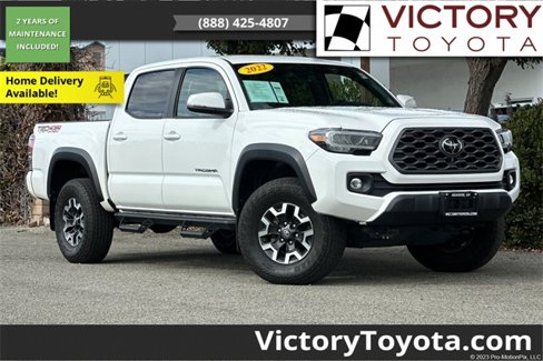 Certified 2022 Toyota Tacoma TRD Off-Road image 1