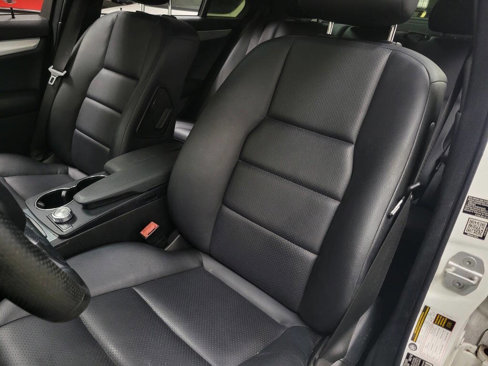 Used 2014 Mercedes-Benz C 250 Sedan image 29