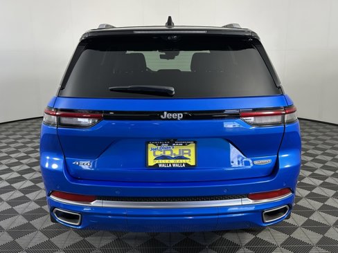 Used 2024 Jeep Grand Cherokee Summit image 20