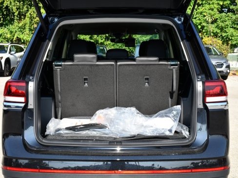 New 2026 Volkswagen Atlas SE image 27
