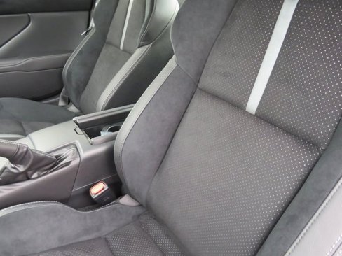 New 2025 Toyota GR86 Premium image 19