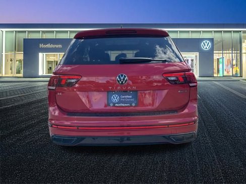 Certified 2024 Volkswagen Tiguan SE R-Line image 5