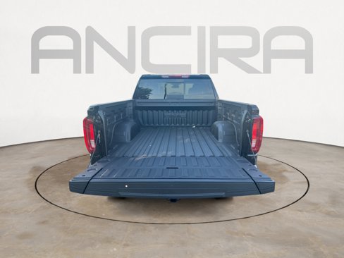 New 2026 GMC Sierra 1500 SLT image 12