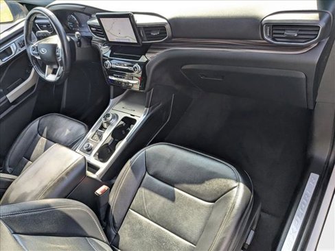 Used 2023 Ford Explorer Limited w/ Equipment Group 301A image 24