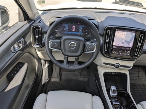 New 2026 Volvo XC40 B5 Plus w/ Protection Package Premier image 17